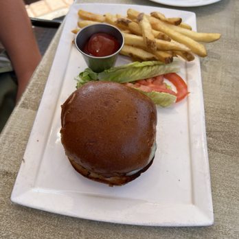 Veranda Restaurant - Kids Burger & Fries - American Near Me - San Diego, California Veranda Restaurant - Kids Burger & Fries - American Near Me - San Diego, California