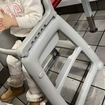 In-N-Out Burger - High Chairs Available - Fast Food Near Me - Sunnyvale, California