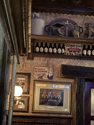 Tyber Creek Pub by null