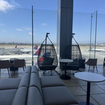 Delta One Lounge - Airport Lounges Near Me - Los Angeles, California Delta One Lounge - Airport Lounges Near Me - Los Angeles, California