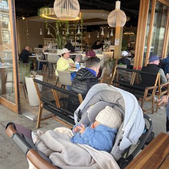 Cafe Hagen - Cafes Near Me - Kirkland, Washington