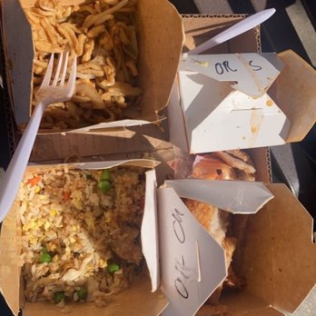 Canton Westside - bland chicken fried rice, oily chow mein, orange chicken - Chinese Near Me - Santa Cruz, California Canton Westside - bland chicken fried rice, oily chow mein, orange chicken - Chinese Near Me - Santa Cruz, California