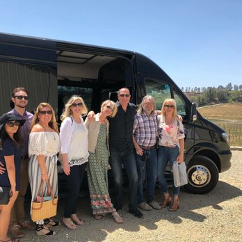 Tour del Vino - Wine Tours Near Me - Temecula, California Tour del Vino - Wine Tours Near Me - Temecula, California