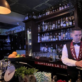 Cafe La Trova - Cocktail Bars Near Me - Miami, Florida