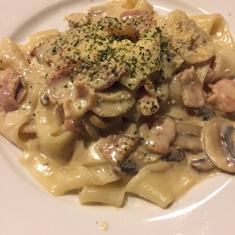 Guu Original Thurlow - Bacon and mushroom flat udon ($10) - Japanese Near Me - Vancouver, British Columbia Guu Original Thurlow - Bacon and mushroom flat udon ($10) - Japanese Near Me - Vancouver, British Columbia