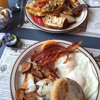 Countrie Eatery - 2 eggs over medium, bacon with English muffin and a farmhouse omelet. - Breakfast & Brunch Near Me - Dover, Delaware