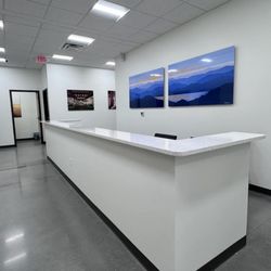 Blue Sky MD - Blue Sky MD Asheville front desk area