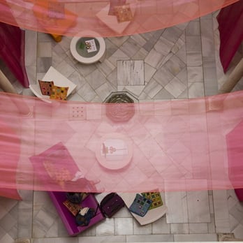 White Nest Hostel - Hostels Near Me - Granada, GR