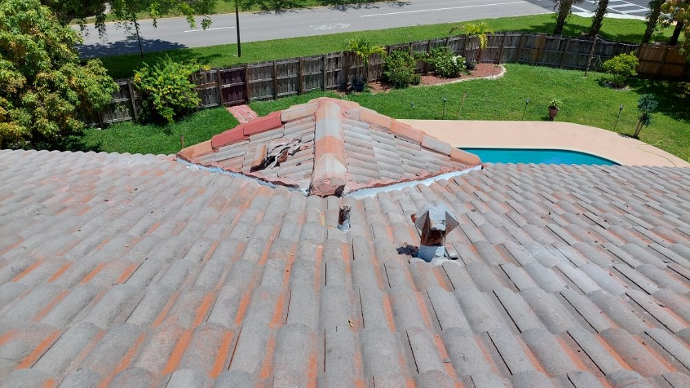 Slide of Florida Roofco
