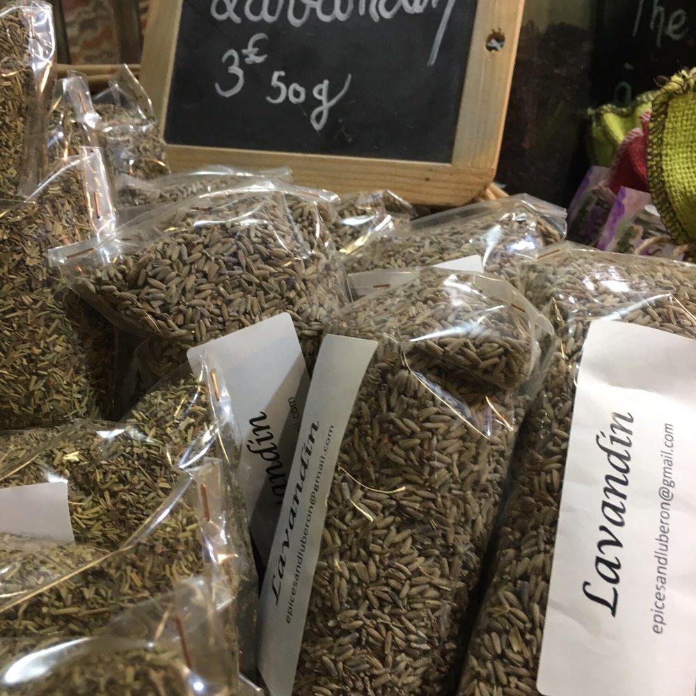 Marche des Halles - Farmers Market Near Me - Avignon, 84 Marche des Halles - Farmers Market Near Me - Avignon, 84