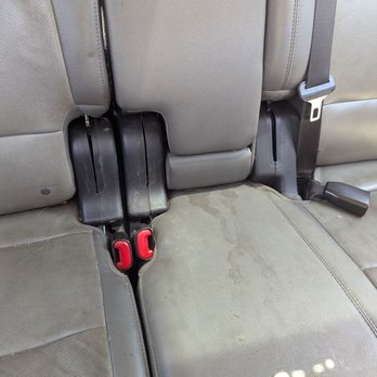 La Palma Car Wash - The middle row of seats that I'm now about to clean myself - Car Wash Near Me - La Palma, California La Palma Car Wash - The middle row of seats that I'm now about to clean myself - Car Wash Near Me - La Palma, California