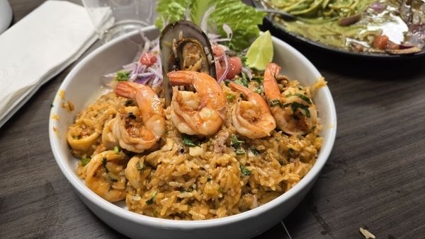 Al Toque Peruvian Kitchen by null