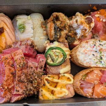 FOB Poke Bar - Poke Near Me - Bellevue, Washington