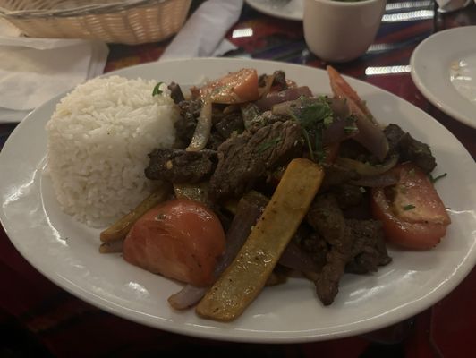 La Granja De Oro by null