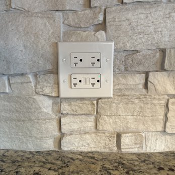 Bright Electric Inc - Electrician work rewiring and new outlet plates - Electricians Near Me - Roselle, Illinois
