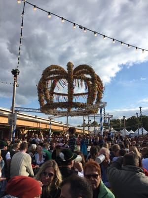Oide Wiesn by null