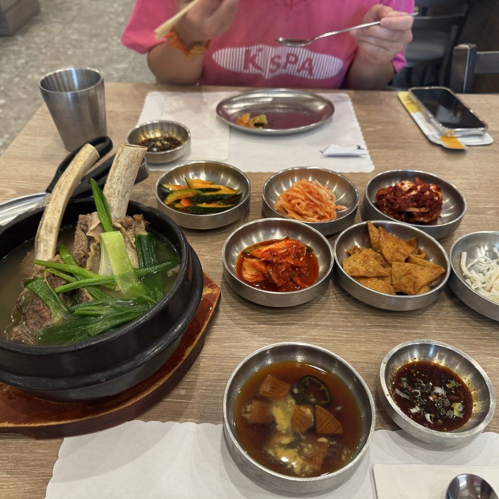 Damee Korean Restaurant - Galbi tang, banchan including radish, fishcake, zucchini, kimchi, a mayo konjac(?) salad, and spicy raw marinated crab - Korean Near Me - Buena Park, California