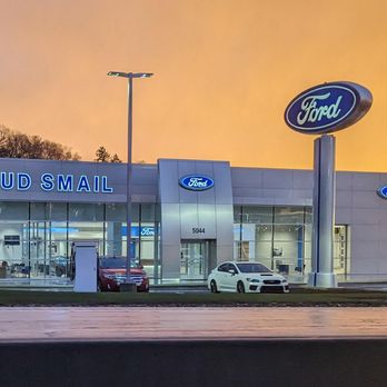 Smail Ford - New Ford Building in Greensburg PA - Car Dealers Near Me - Greensburg, Pennsylvania Smail Ford - New Ford Building in Greensburg PA - Car Dealers Near Me - Greensburg, Pennsylvania