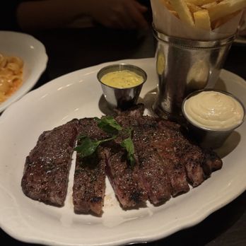 Trivoli Tavern - Steak Frites - American Near Me - Chicago, Illinois