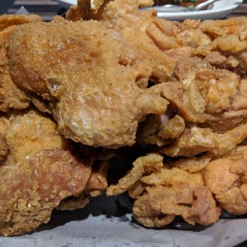 Sakana Grill - Fried chicken.. golden brown - Japanese Near Me - Honolulu, Hawaii
