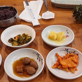 Bowl’d BBQ Alameda - Spread of banchan - Korean Near Me - Alameda, California