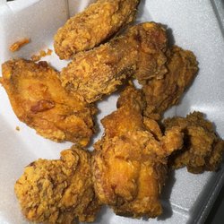 Mr. Chen's Authentic Chinese Cooking & Oriental Market - Fried chicken wings