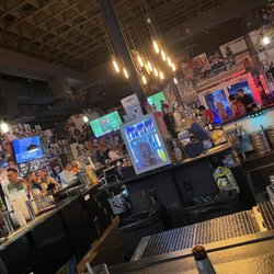 District Dive - Bar