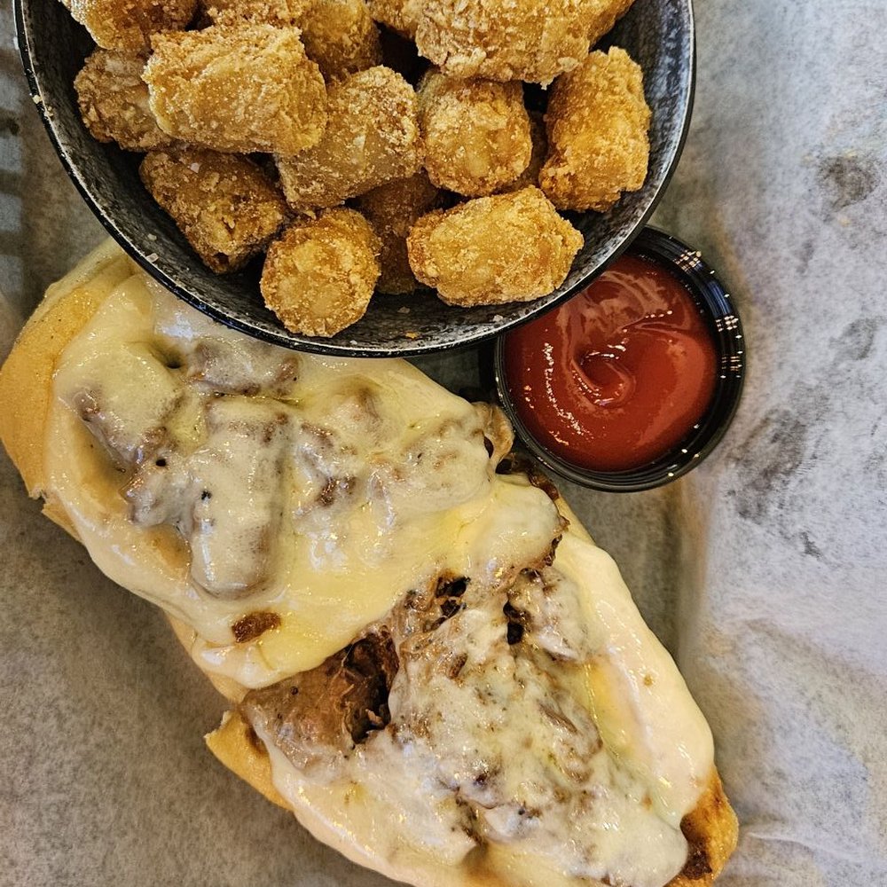 Boulder’s Bar & Grill - Philly Brisket and tater tots - Salad Near Me - High Point, North Carolina Boulder’s Bar & Grill - Philly Brisket and tater tots - Salad Near Me - High Point, North Carolina