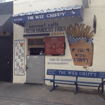 The Wee Chippy - Very tiny place, but even great things can be found in small packages! - Fish & Chips Near Me - Venice, California