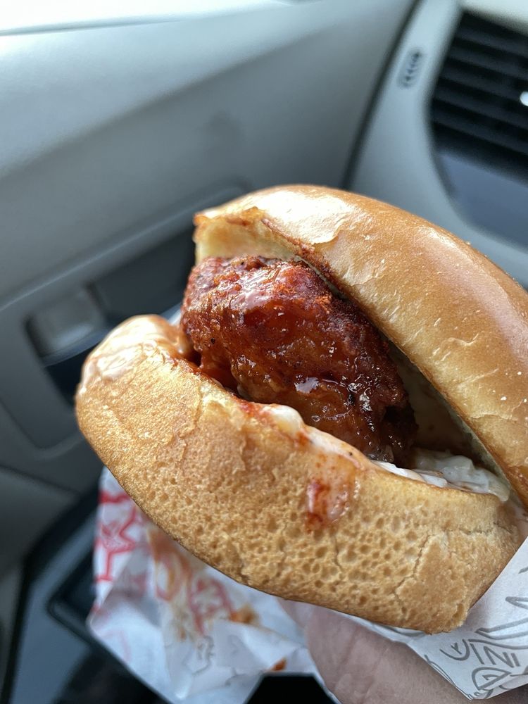 Food from Nanu's Hot Chicken