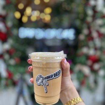 Drip Drop Café - Iced Marshmallow Cappuccino (~$6) - Coffee & Tea Near Me - New York, New York
