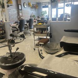 City Nail and Spa