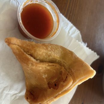 Lasoon - Samosa - Himalayan/Nepalese Near Me - Aiea, Hawaii Lasoon - Samosa - Himalayan/Nepalese Near Me - Aiea, Hawaii