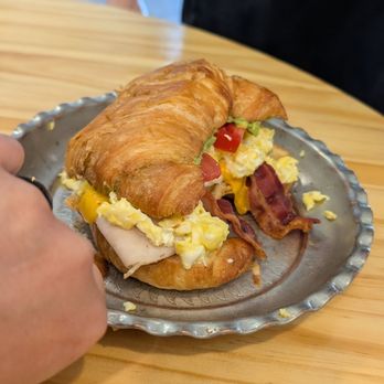 Cafe 33 - Coffee & Tea Near Me - Sacramento, California