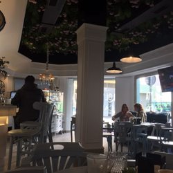 Lolyta Cafe