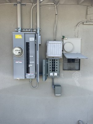Shok Electrical Logo