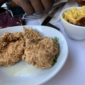 Dame's Chicken & Waffles - Fried Cutlet and Cheese Ceci's Mac & Cheese - Southern Near Me - Durham, North Carolina