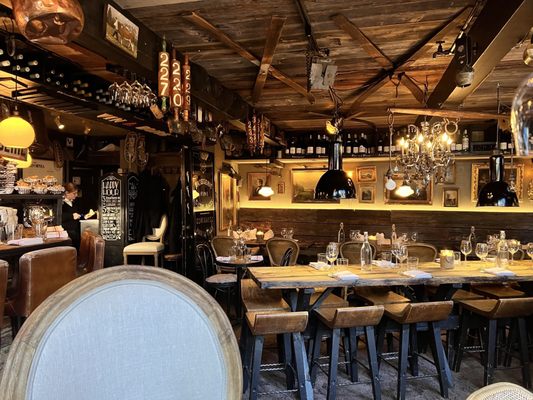 French Alpine Bistro - Crêperie du Village by null