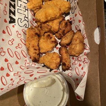 Jet's Pizza - Buffalo wings - Pizza Near Me - Keller, Texas Jet's Pizza - Buffalo wings - Pizza Near Me - Keller, Texas
