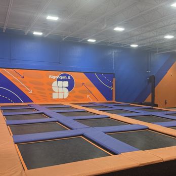 Sky Zone Trampoline Park - Trampoline Parks Near Me - Algonquin, Illinois