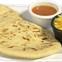 Delicias De Loren - Pupusas Revueltas