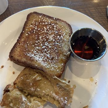 The Blue Duck - Brioche French toast - Sandwiches Near Me - Maplewood, Missouri The Blue Duck - Brioche French toast - Sandwiches Near Me - Maplewood, Missouri