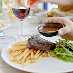 The Boat Shed Lake Hume - Scotch Fillet w Pepper Sauce