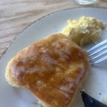 Young Cardinal Cafe - Best biscuit in winston-Salem - Breakfast & Brunch Near Me - Winston-Salem, North Carolina