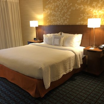 Fairfield by Marriott Inn & Suites Los Angeles Rosemead - Our king bed - Hotels Near Me - Rosemead, California