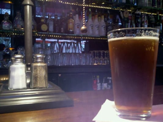 Greenlake Bar & Grill by null