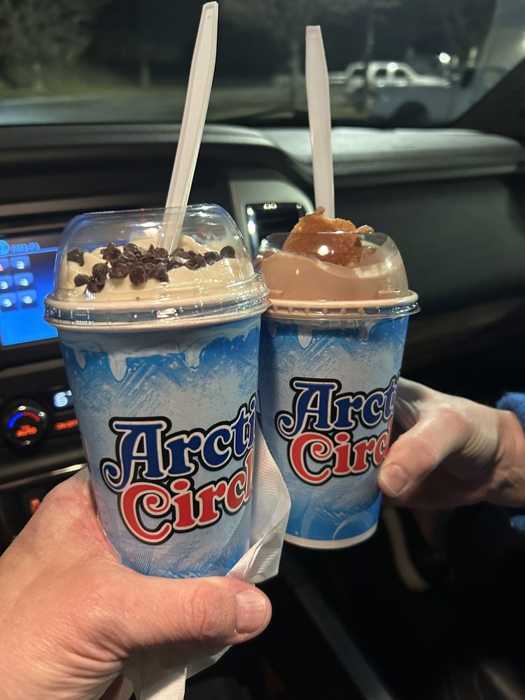 ARCTIC CIRCLE RESTAURANT Updated September 2024 14 Photos & 37