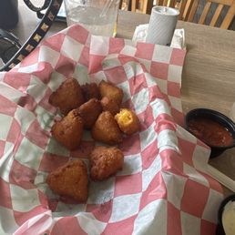 Mac & cheeses bites