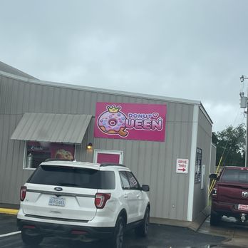 Queen Donuts - Fast drive through! - Breakfast & Brunch Near Me - Park Hill, Oklahoma Queen Donuts - Fast drive through! - Breakfast & Brunch Near Me - Park Hill, Oklahoma