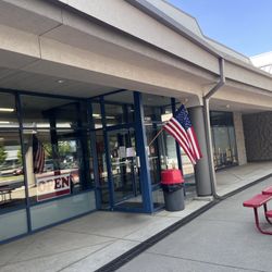 Excellent availability inside or out! A patriotic place that supports who protects! What a great spot!